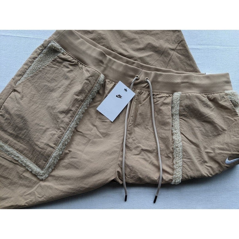 Nike Womens Loose Fit High Rise Pants Size XXL DQ6809 Gorpcore Streetwear NEW - Picture 2 of 6